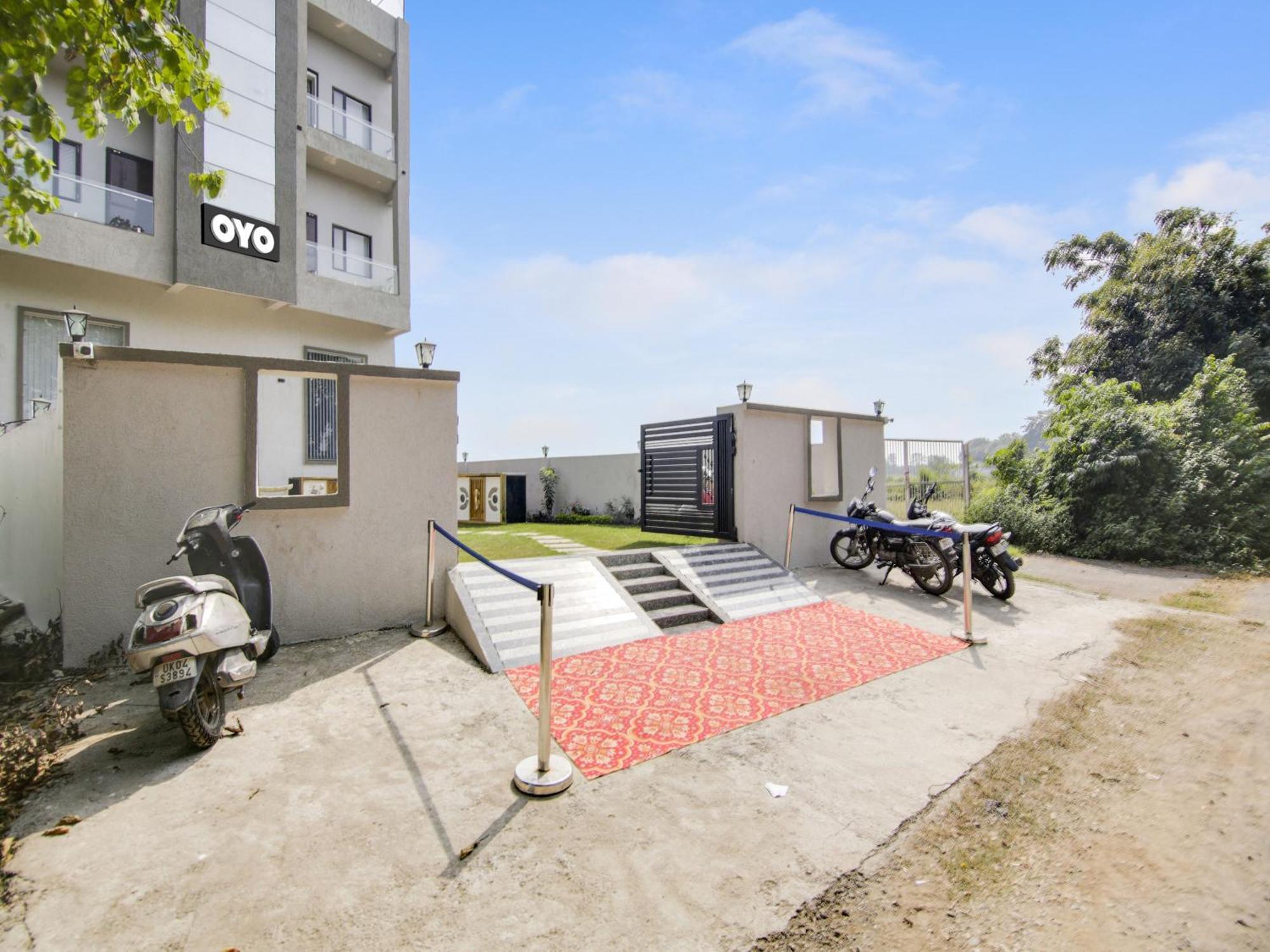 The Nines Hotel & Restro Nainital Exterior foto